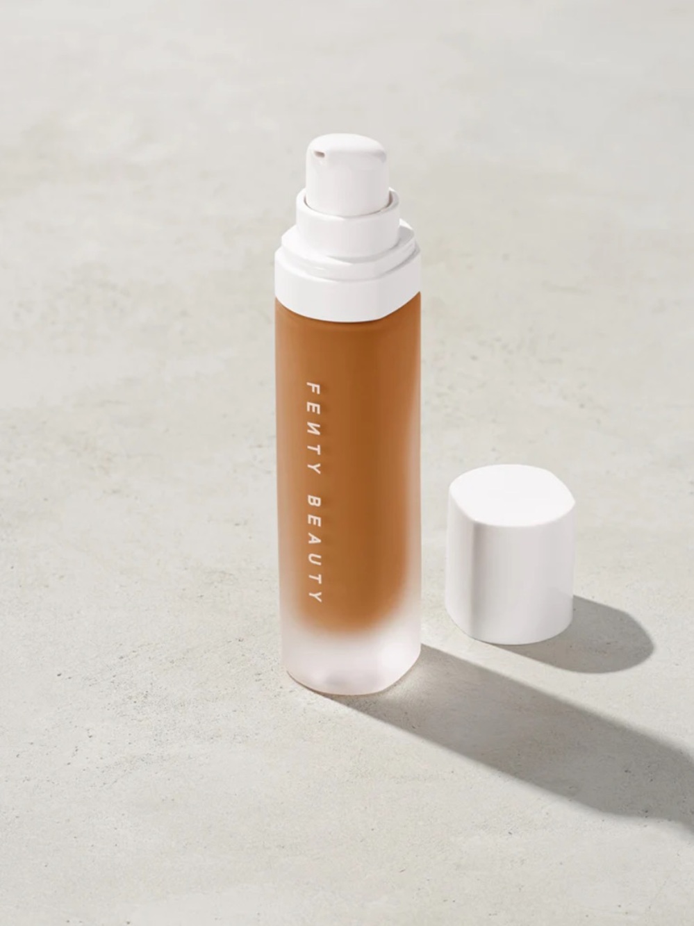 NWB Fenty Beauty 410 
PRO FILT'R SOFT MATTE LONGWEAR FOUNDATION